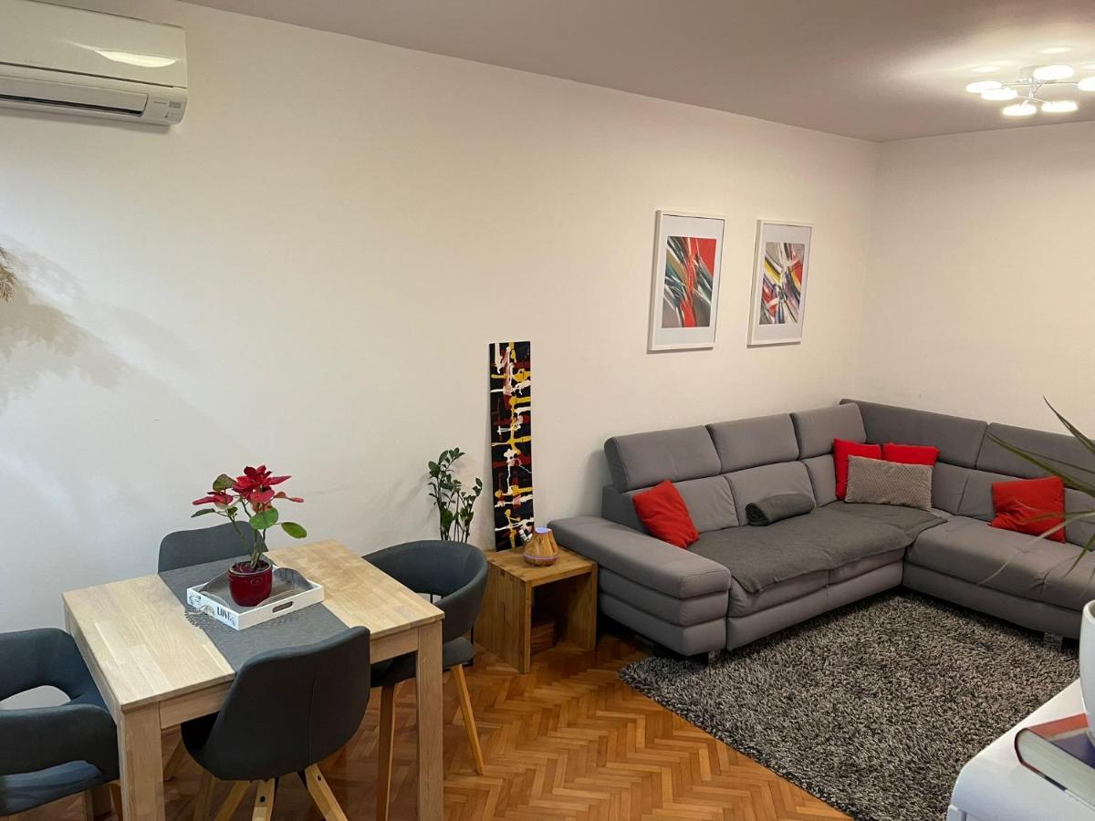 Mm Split Apartment - 5 Min By Car To The Beach & City Center - Free Public Parking Exterior photo