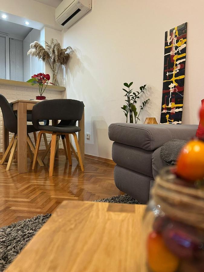 Mm Split Apartment - 5 Min By Car To The Beach & City Center - Free Public Parking Exterior photo