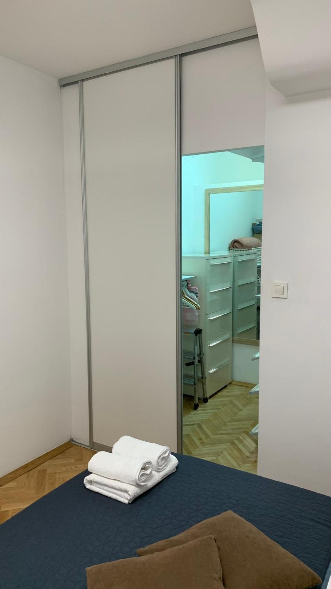 Mm Split Apartment - 5 Min By Car To The Beach & City Center - Free Public Parking Exterior photo